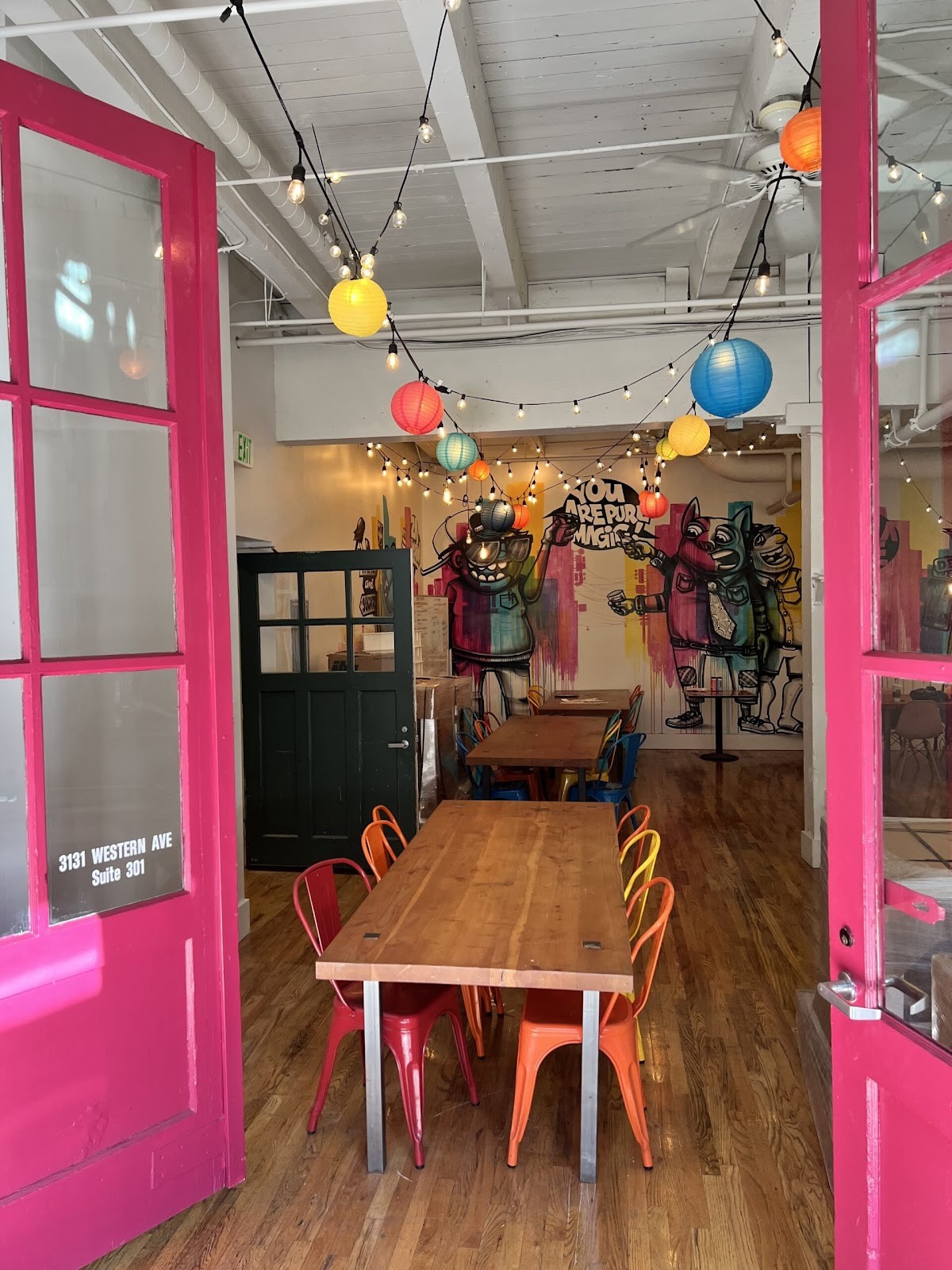 MOTO Pizza Belltown: the place