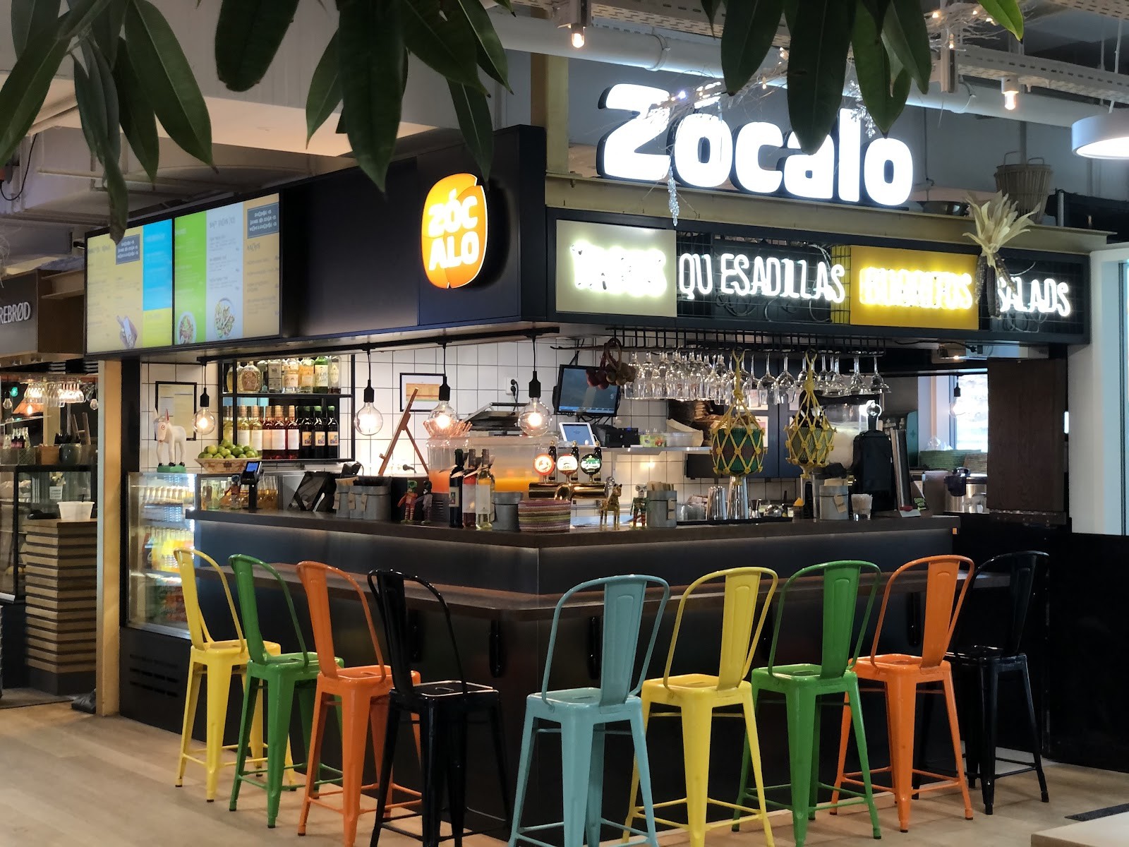 Zócalo - Fresh Happy Mex: the place