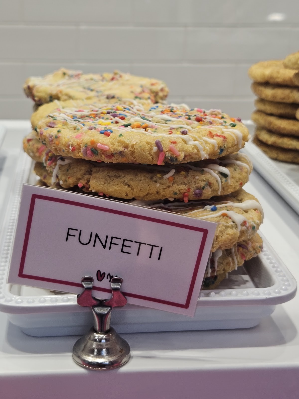 Maya's Cookies: food & drinks