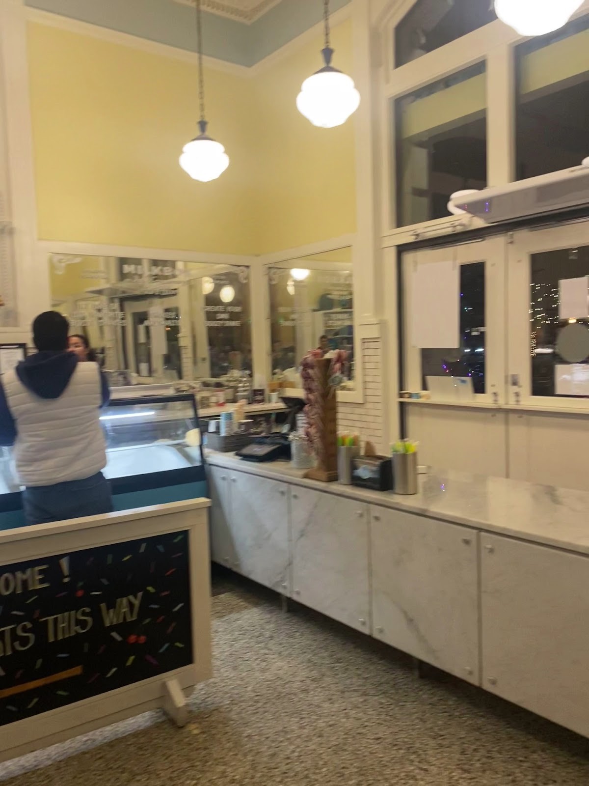 Milkbox Ice Creamery: the place