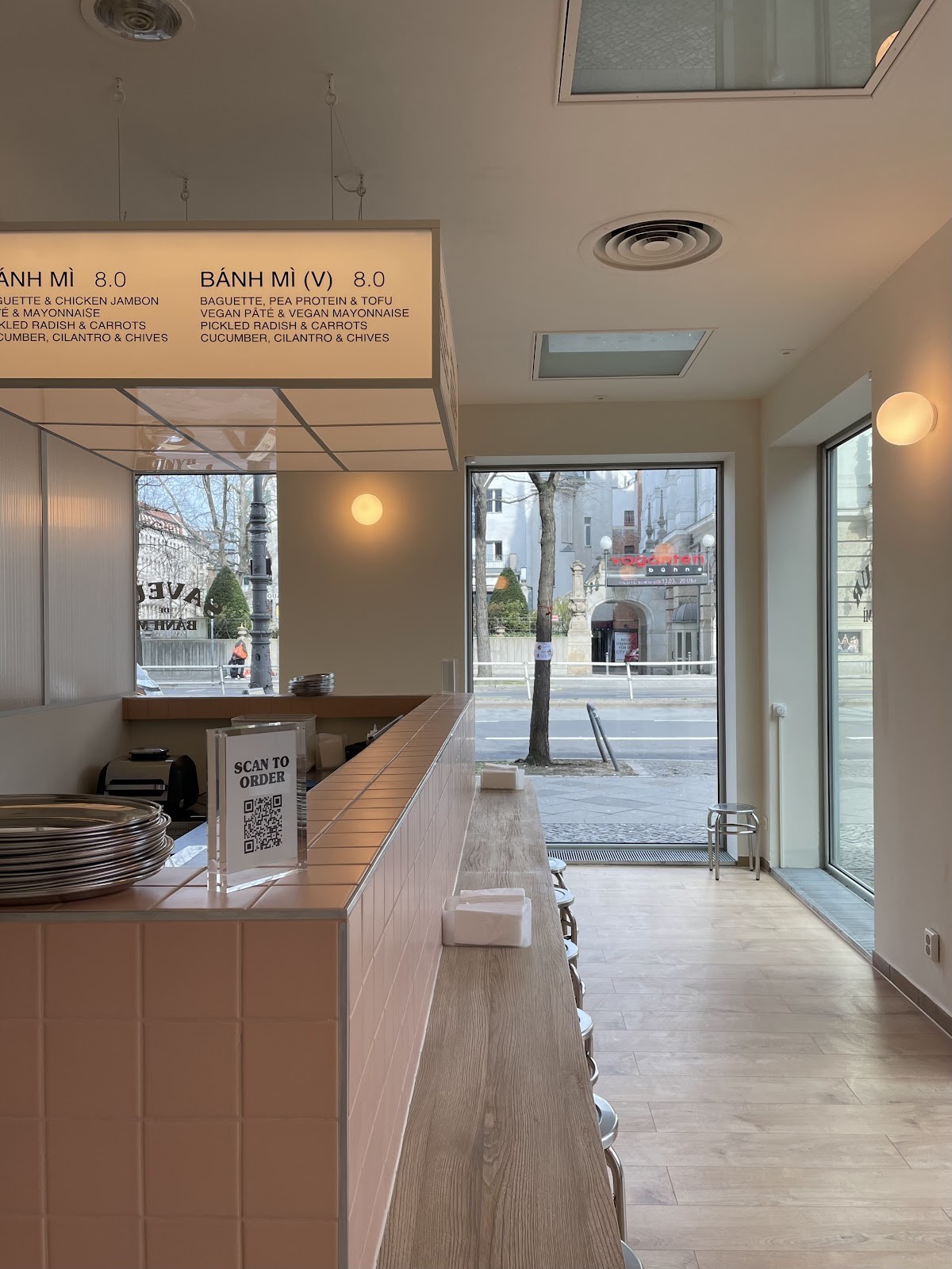 Saveur de Bánh Mì: the place