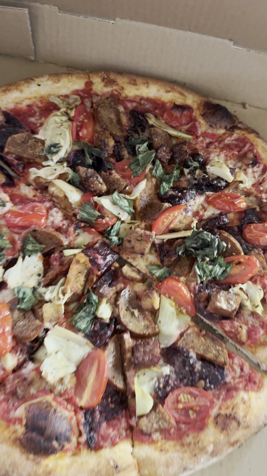 Li'l Nonna's: food & drinks