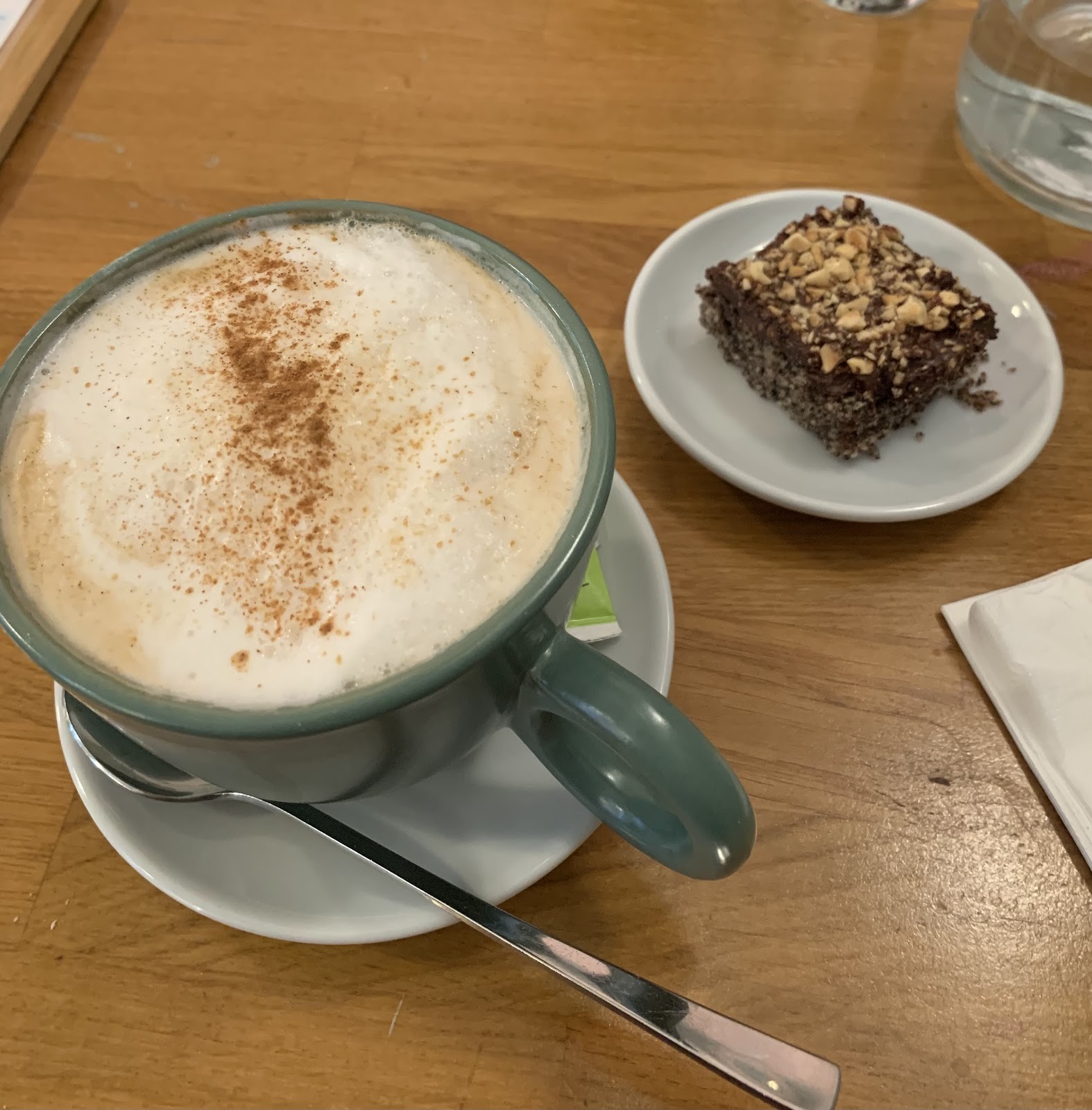 Sattva Vegan: food & drinks