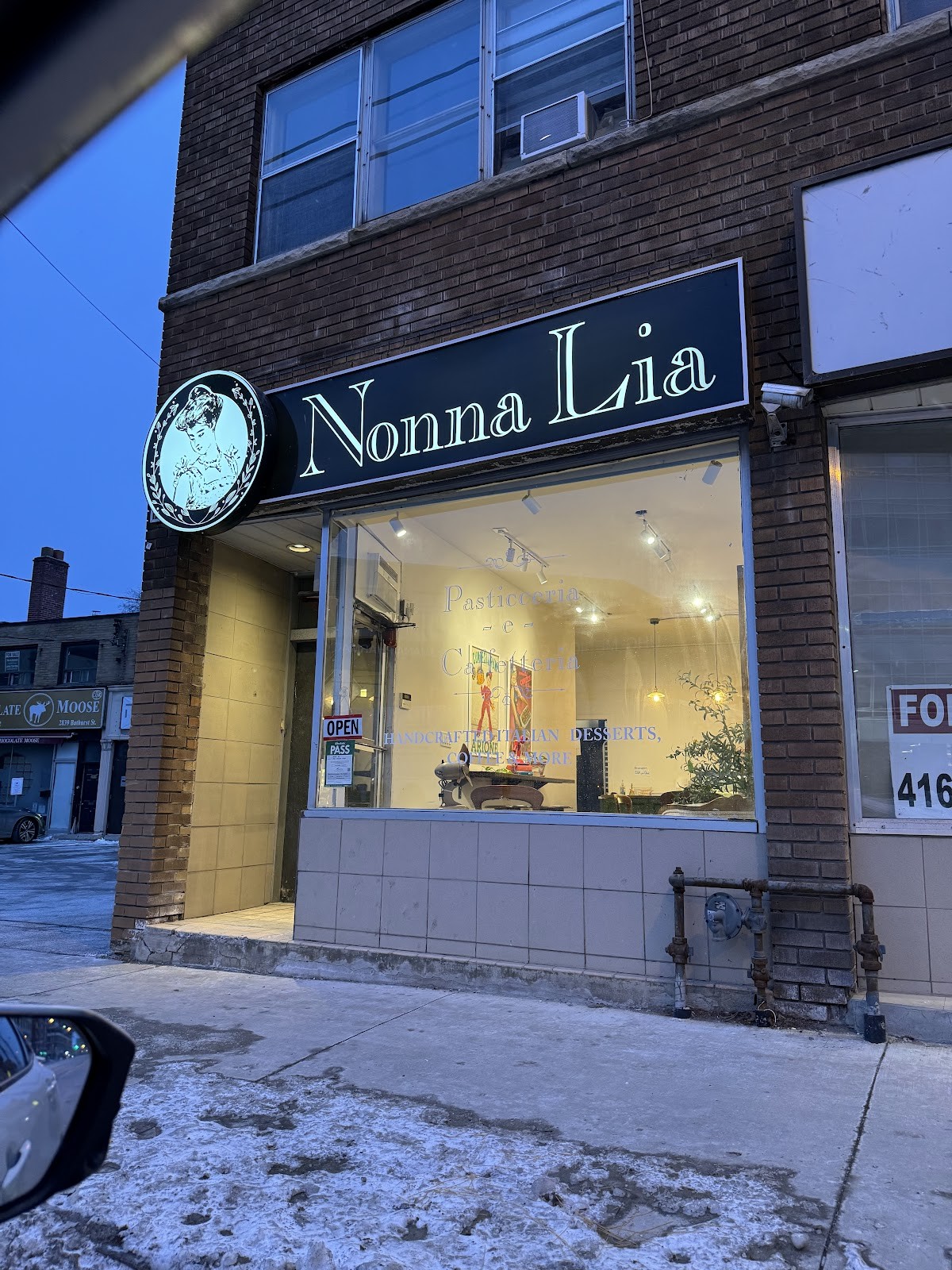 Nonna Lia: the place