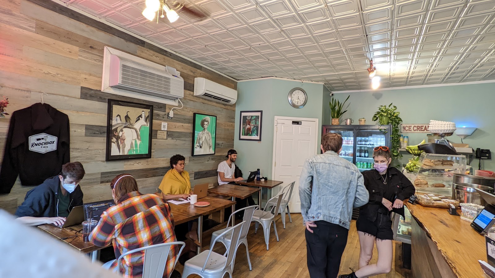 Knockbox Cafe: the place