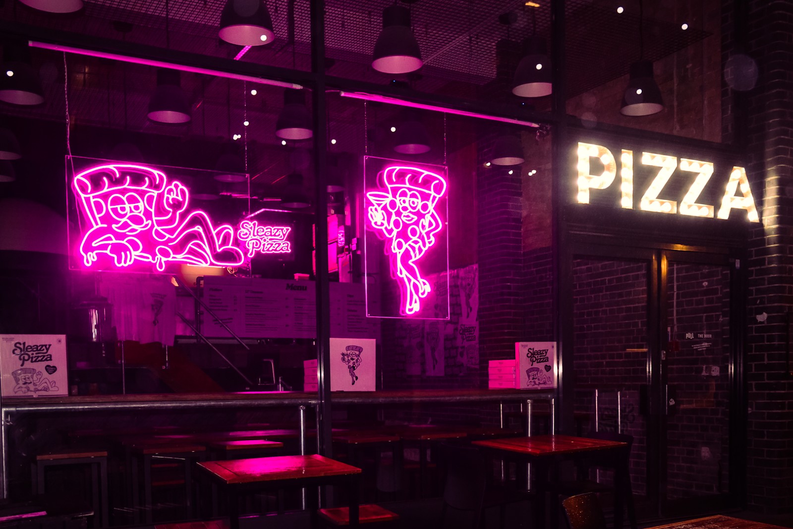 Sleazy Pizza: the place