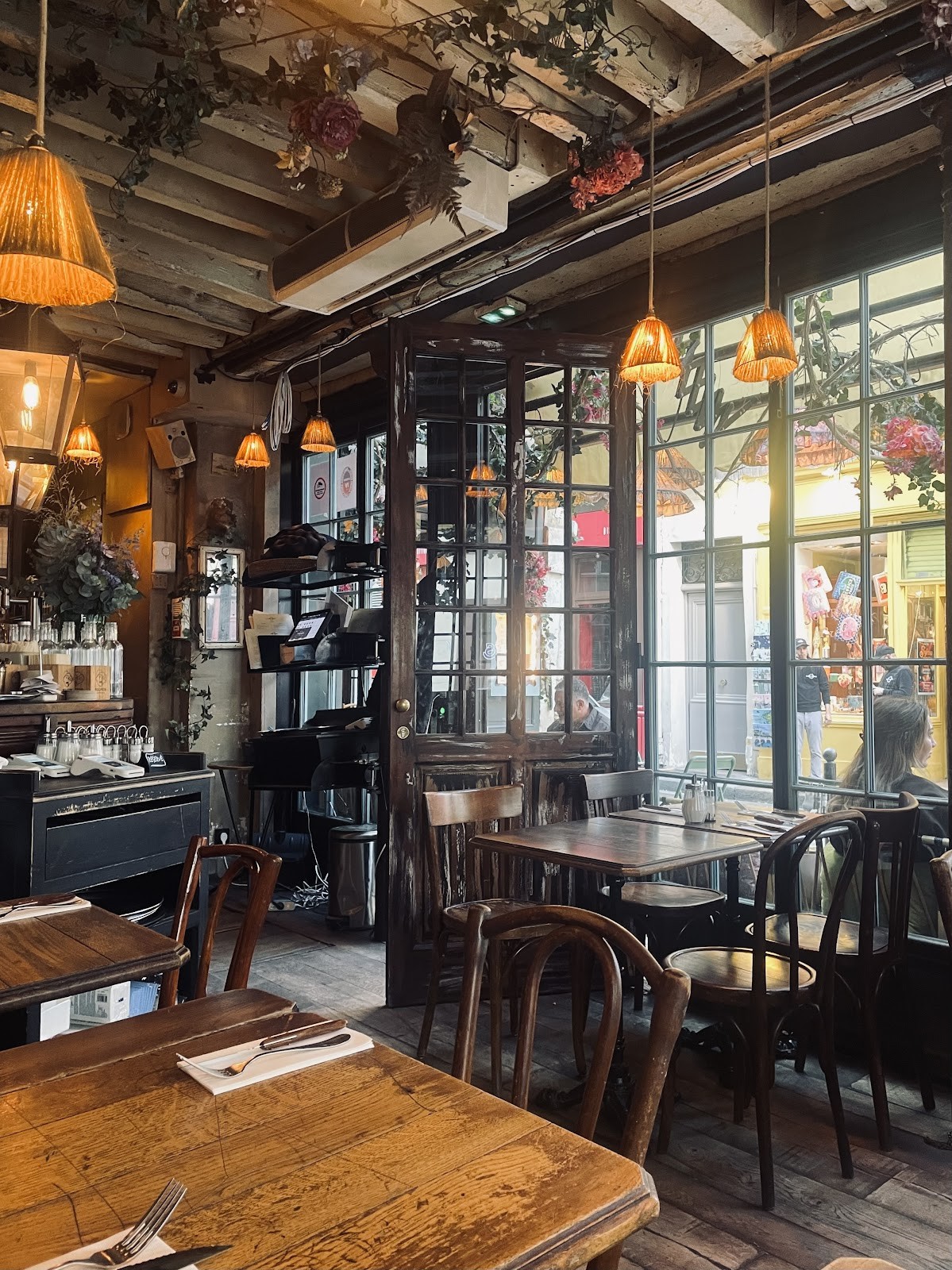 Maison Sauvage: the place