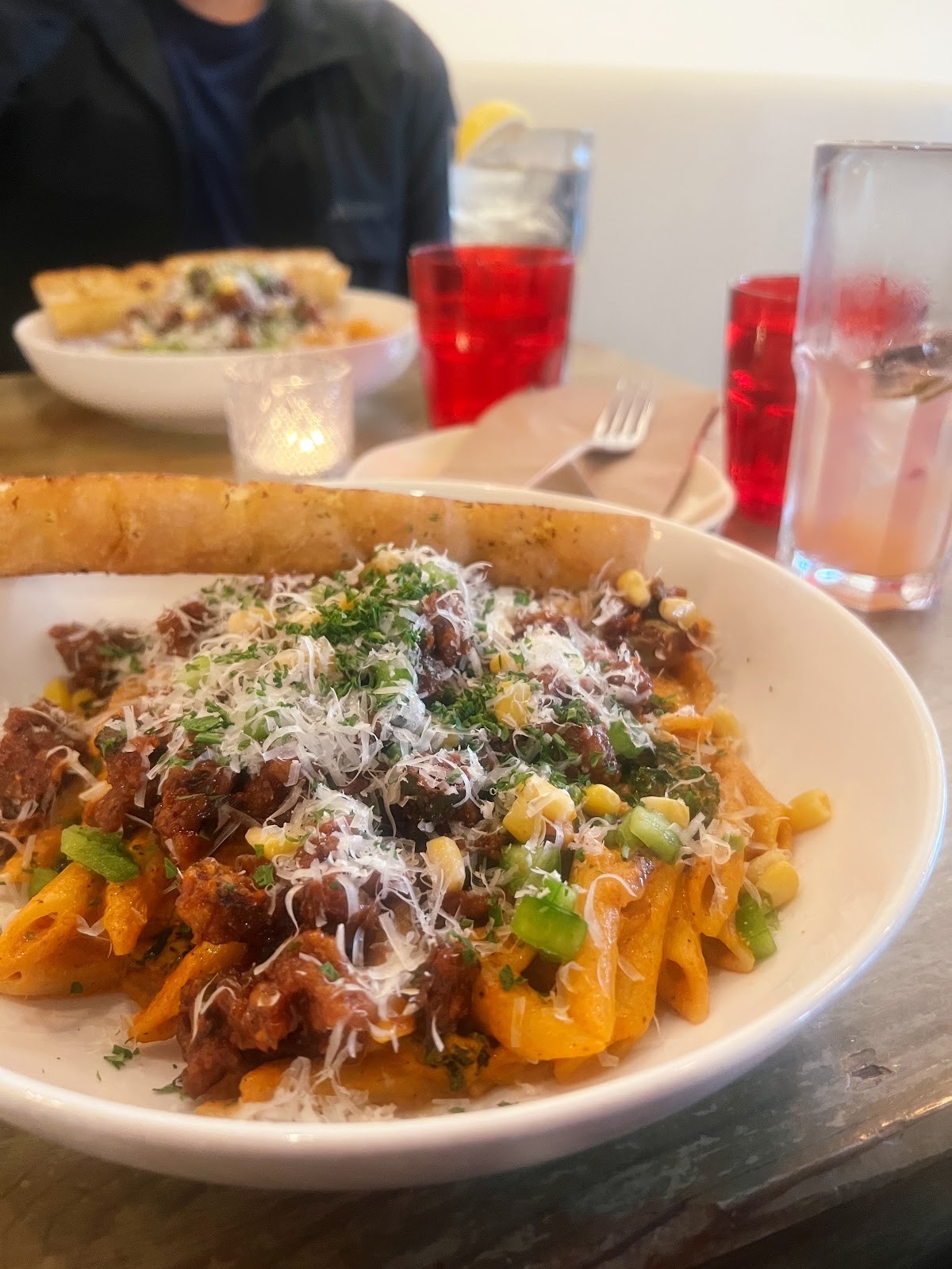 MeeT on Main: food & drinks