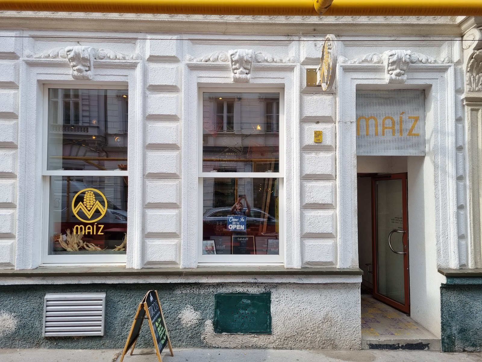 Maiz No. 1: the place