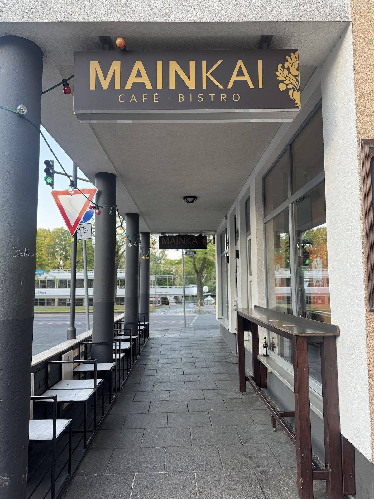Mainkai Café•Bistro: the place