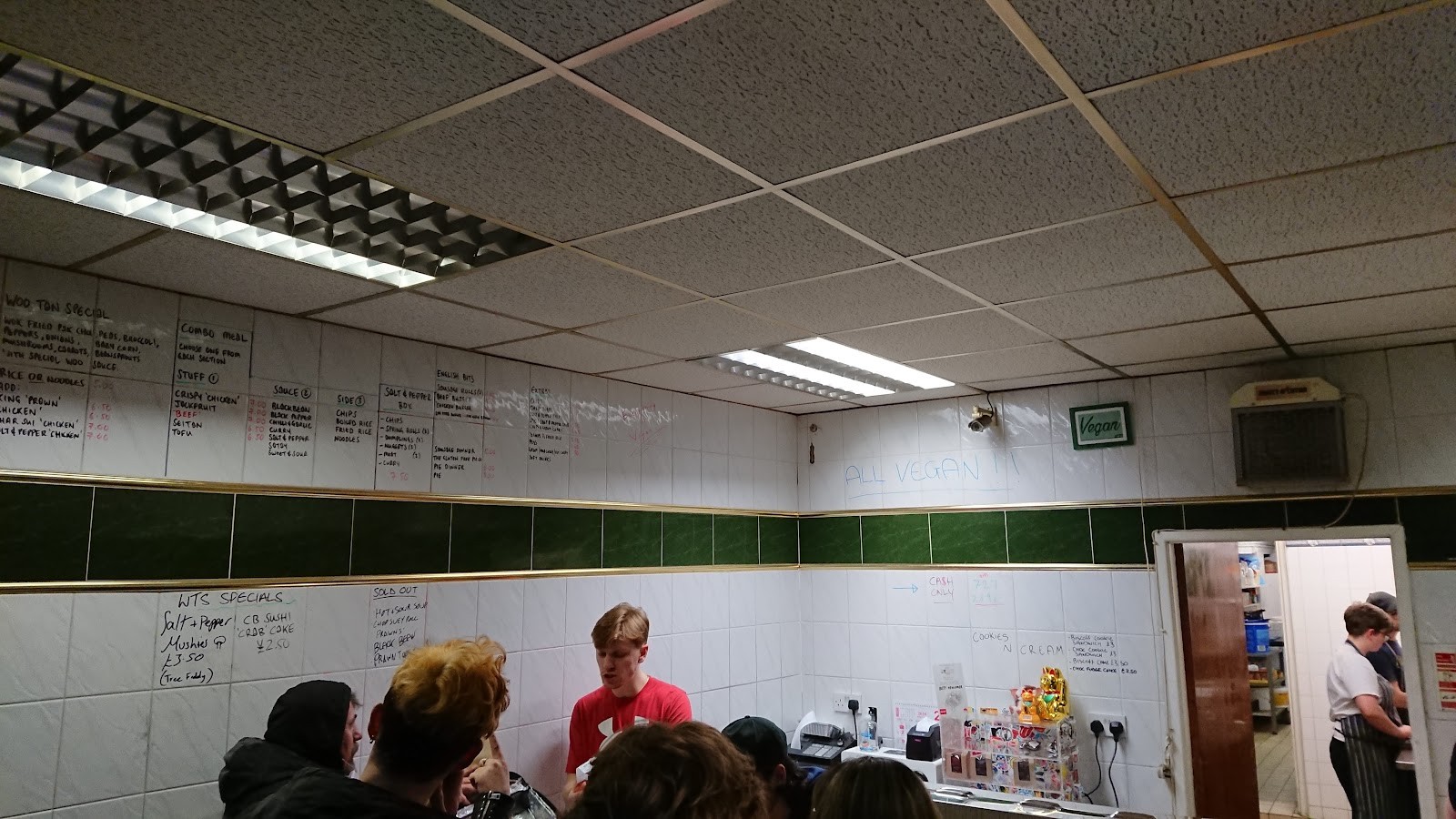 Woo Tan Scran: the place
