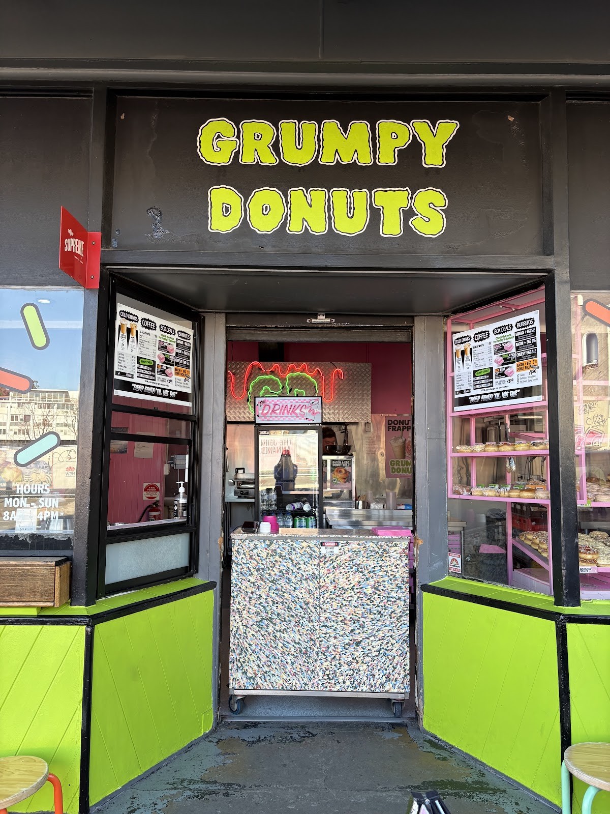 Grumpy Donuts: the place