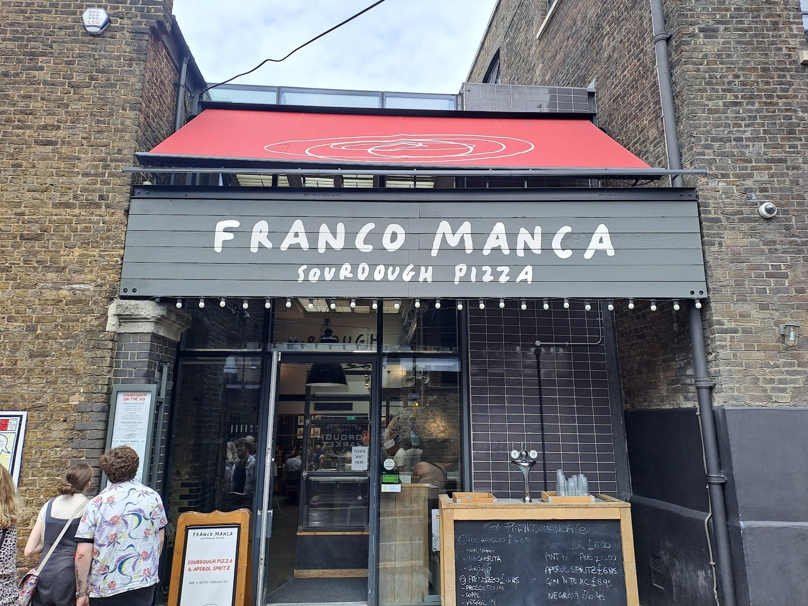 Franco Manca South Kensington: the place