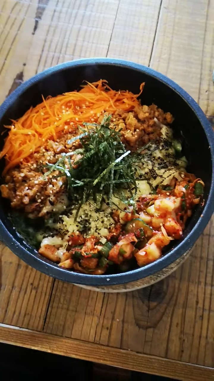 Hemp Cafe Tokyo: food & drinks
