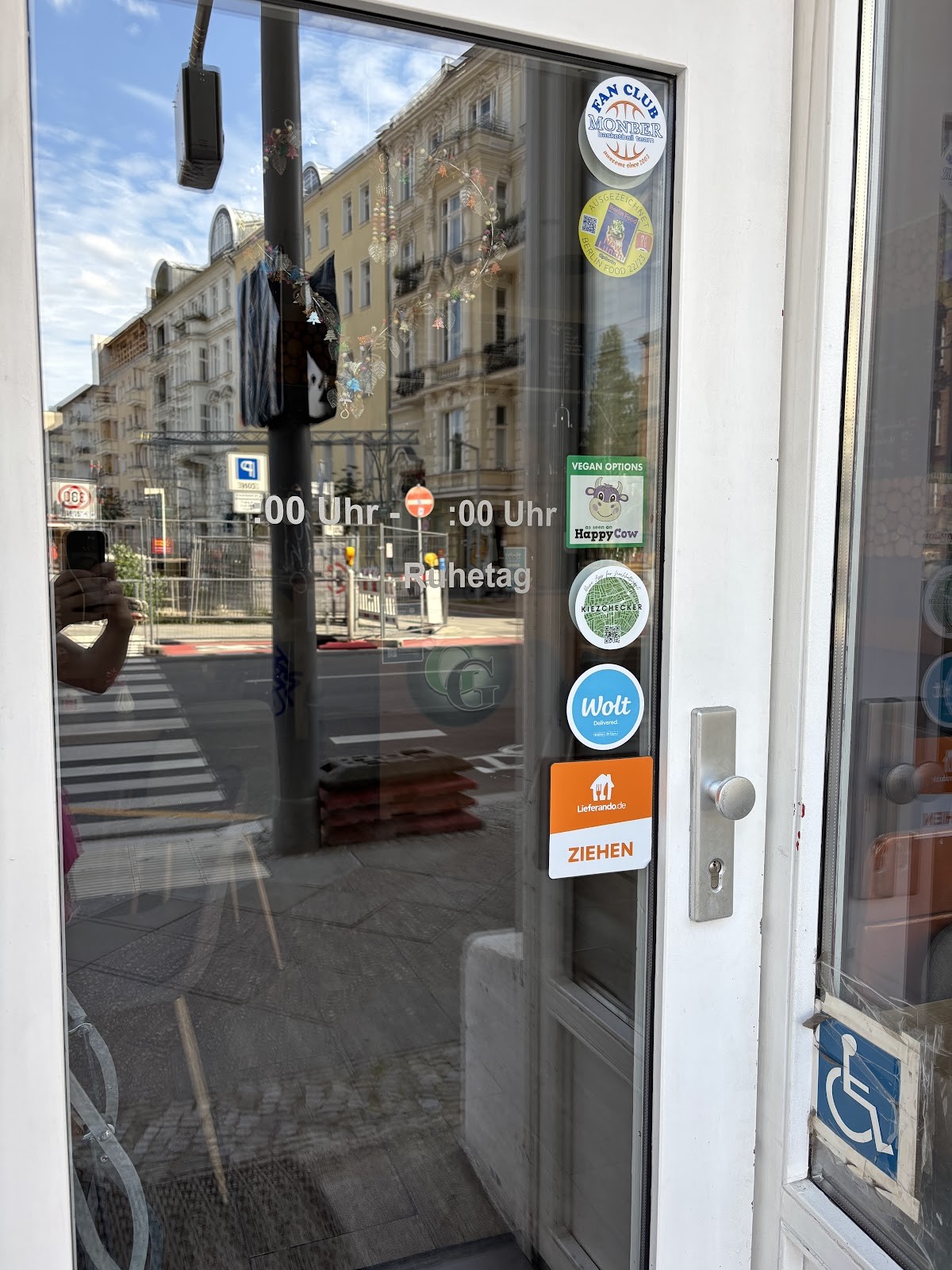 Veganaa: the place