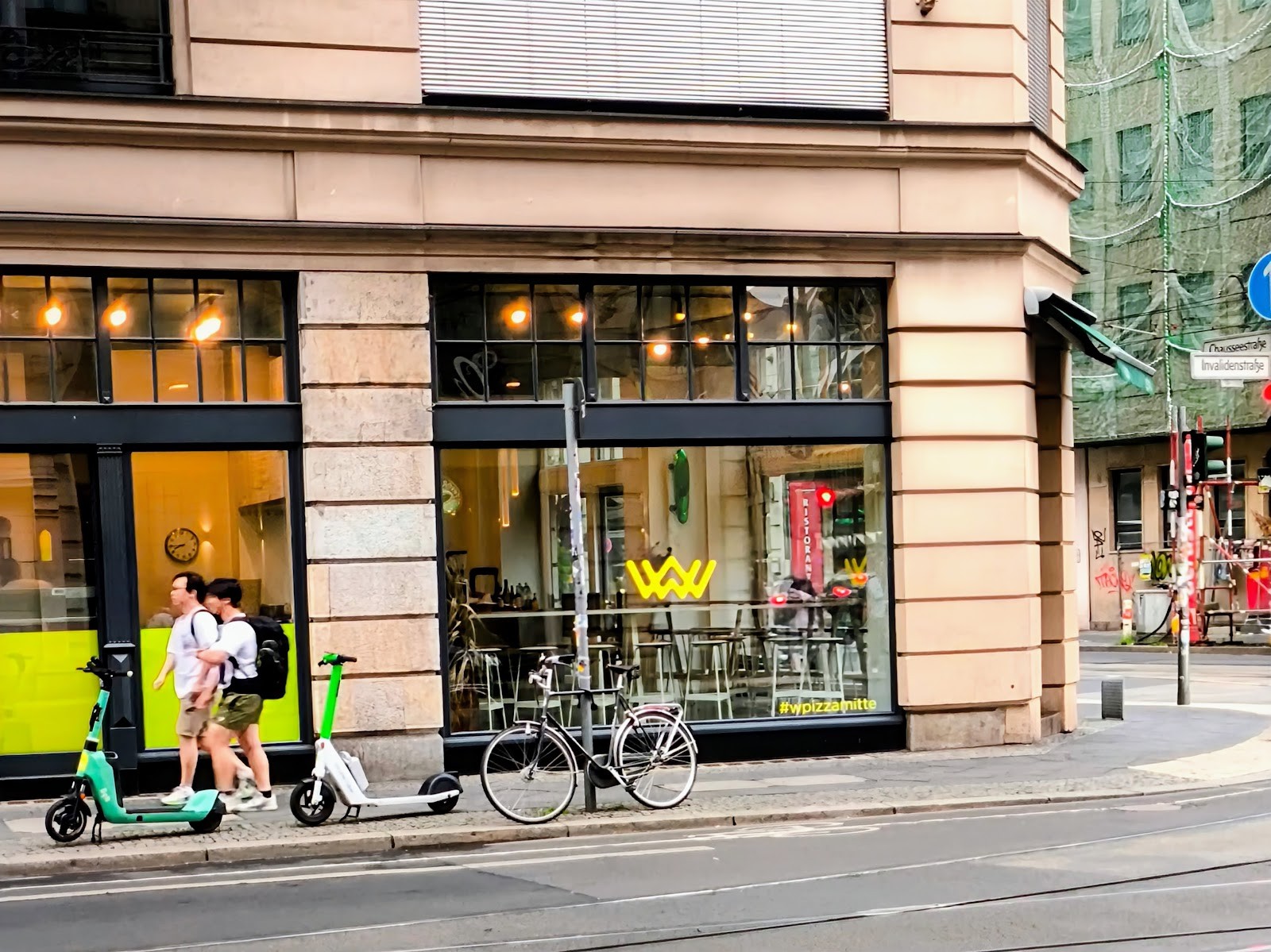 W Pizza Mitte: the place