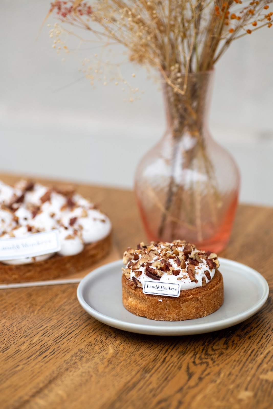 Land&Monkeys Montmartre: food & drinks