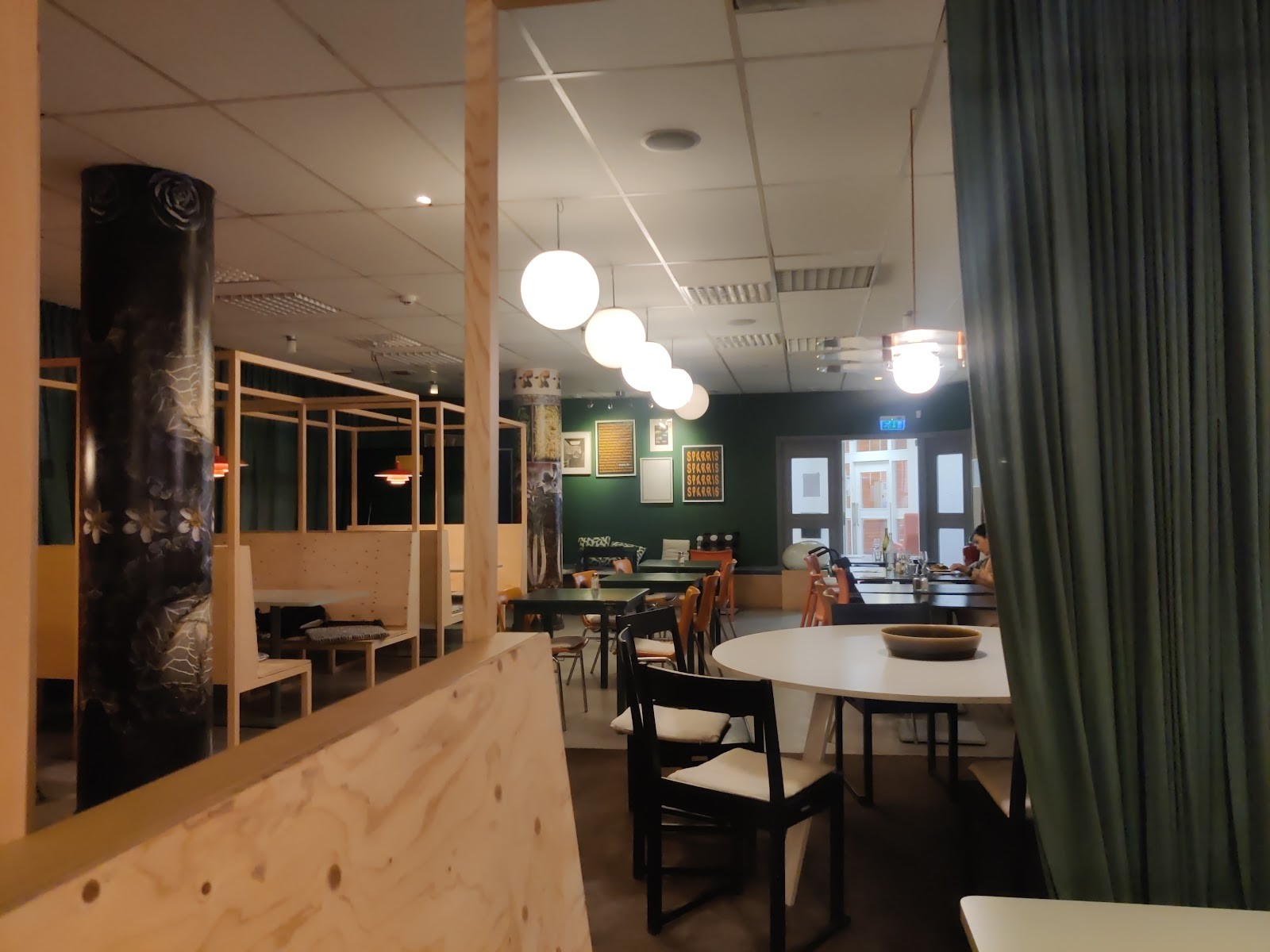 Kantin av Kalf & Hansen: the place