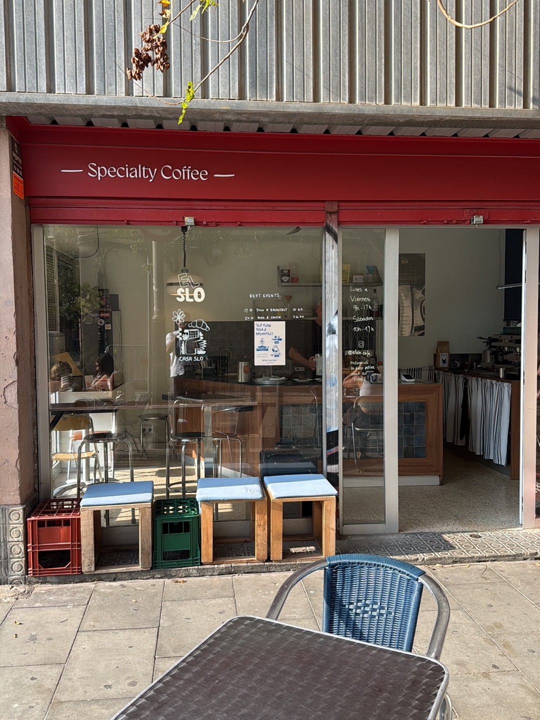 El Slo Café: the place