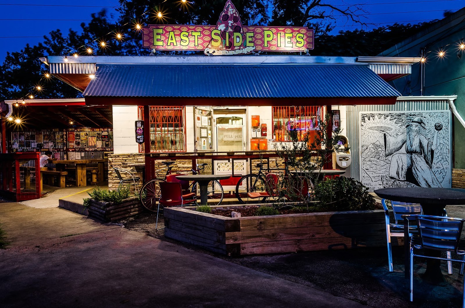 East Side Pies Pizza: the place