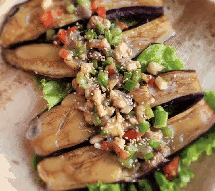 Luanne's Wild Ginger: food & drinks