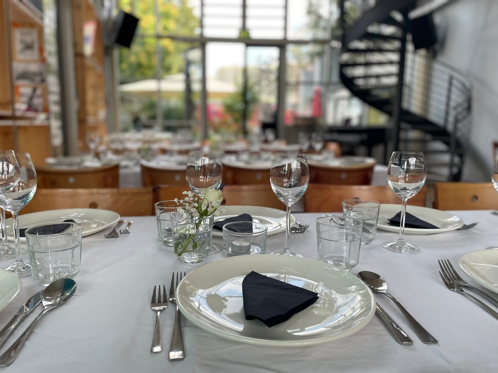 Toré Café.Restaurant.Bar: the place