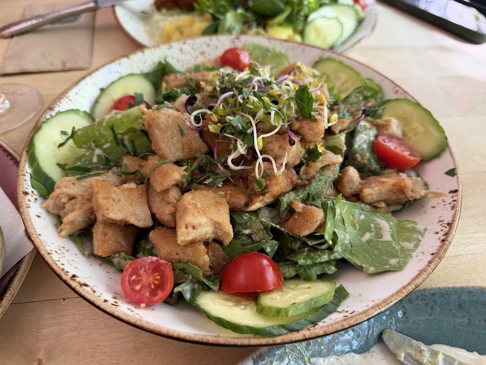 Max Pett... Das vegane Restaurant: food & drinks