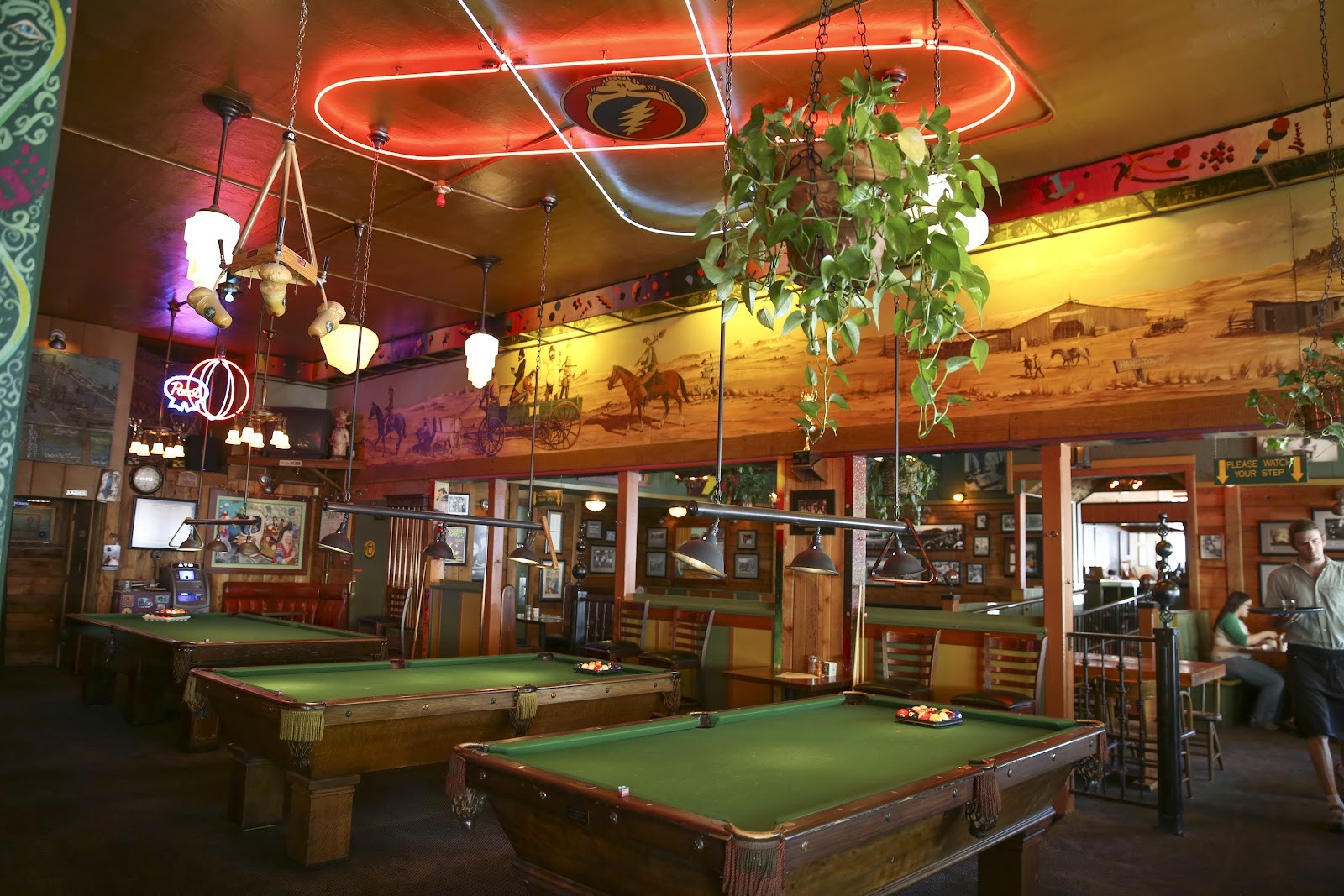 McMenamins Tavern & Pool: the place