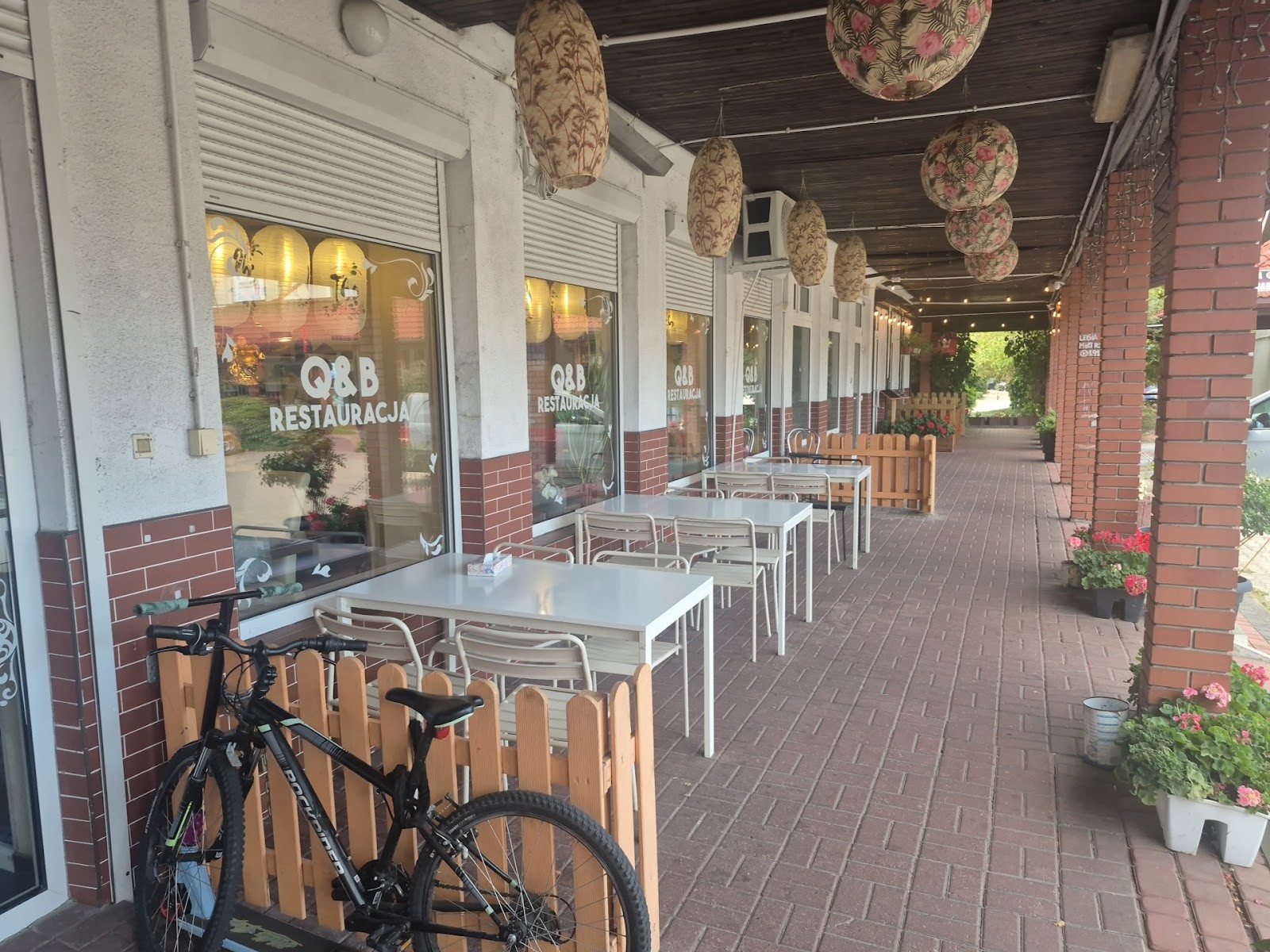 Q&B restauracja: the place