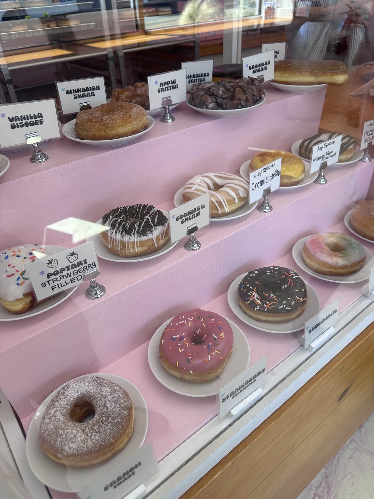 Dough Joy: food & drinks