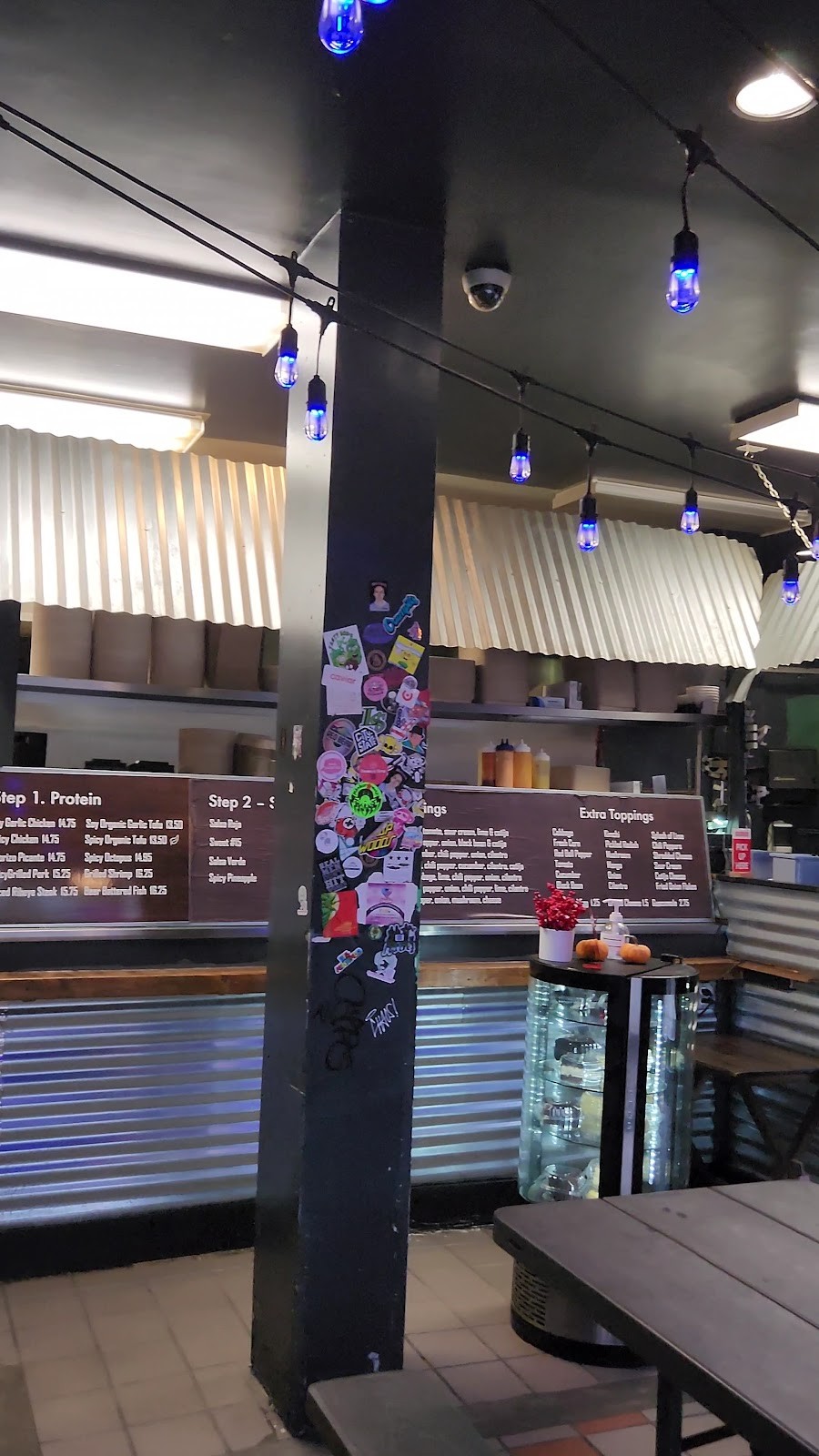 Far East Taco Grille: the place