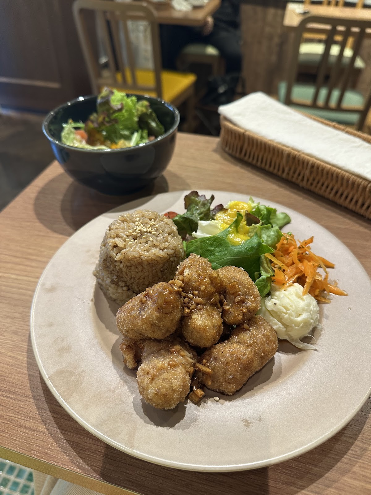 KO－SO CAFE: food & drinks