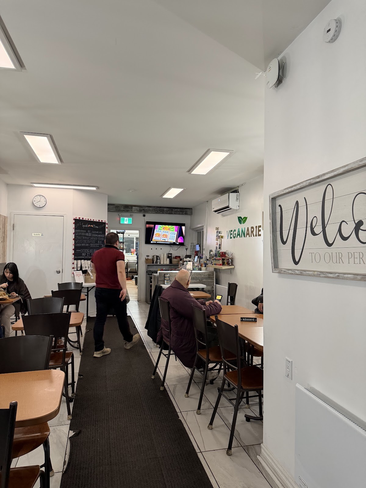 VEGANARIE - RESTO VÉGANE - VEGANERIE: the place