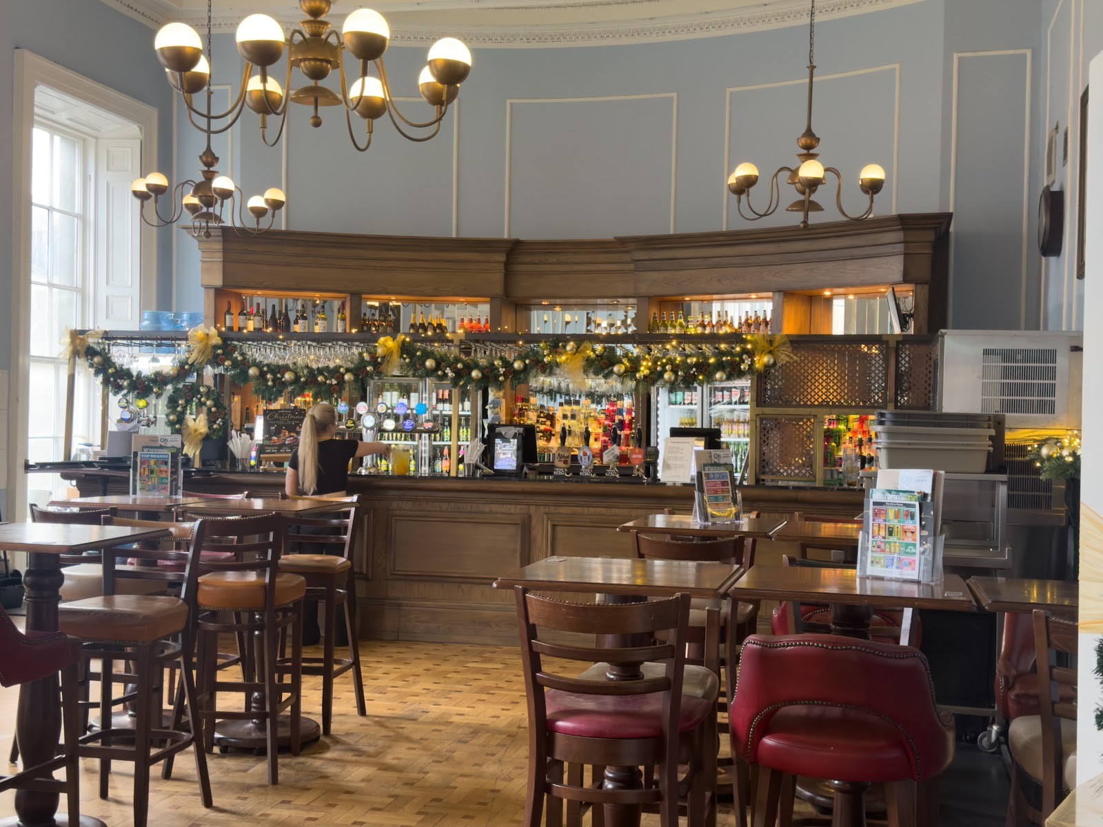 The Silver Penny - JD Wetherspoon: the place