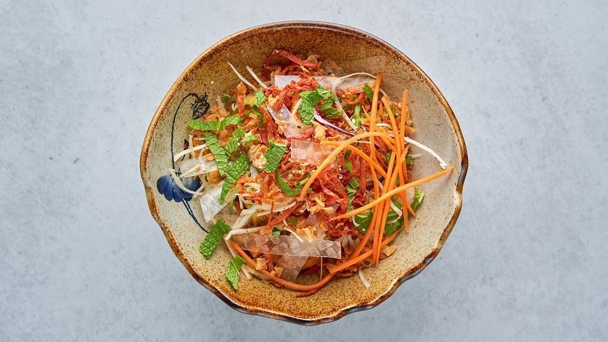 Caphe Hoa 2: food & drinks
