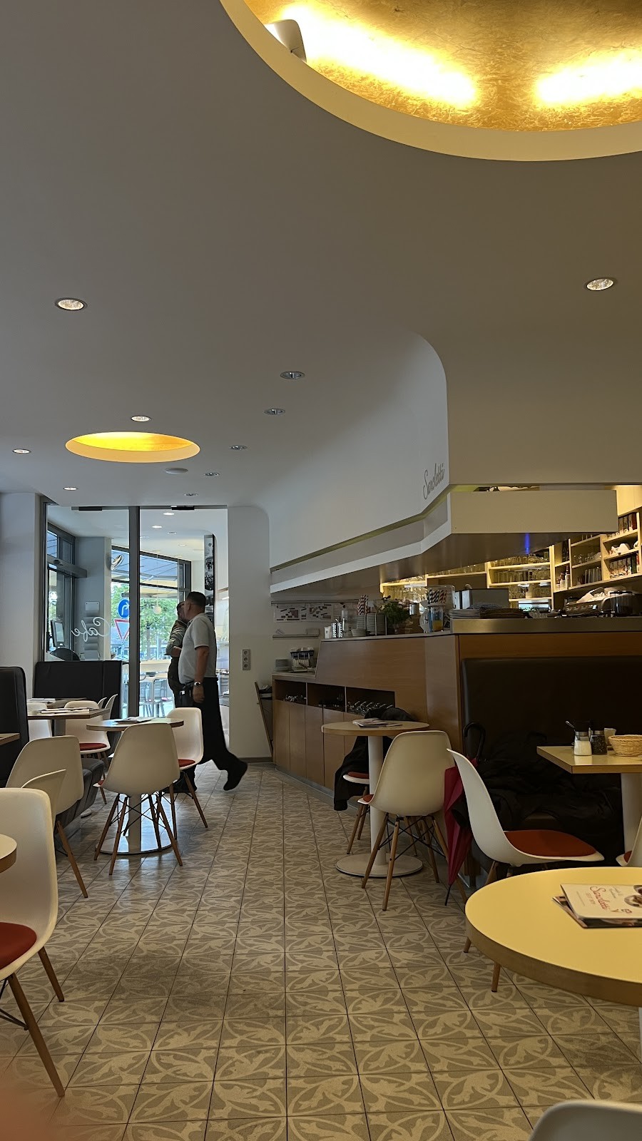Eiscafé Sarcletti: the place