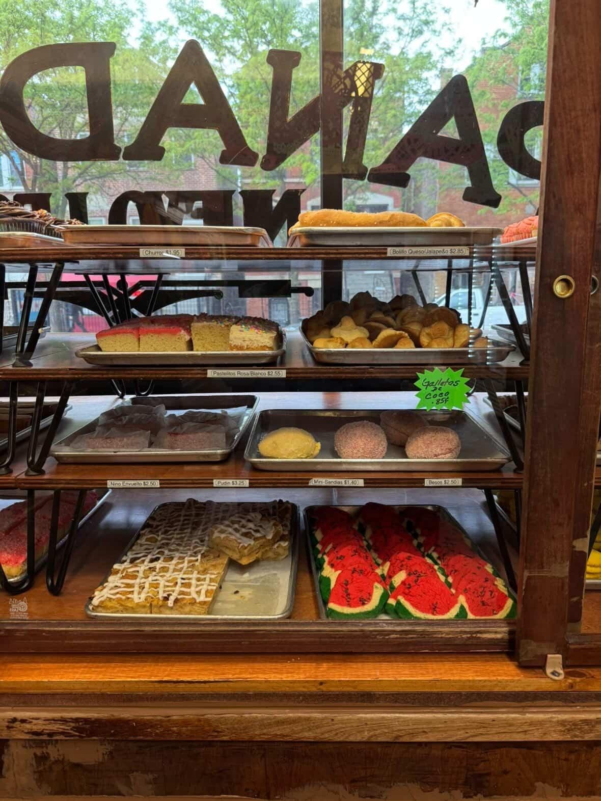Panaderia Nuevo Leon: the place