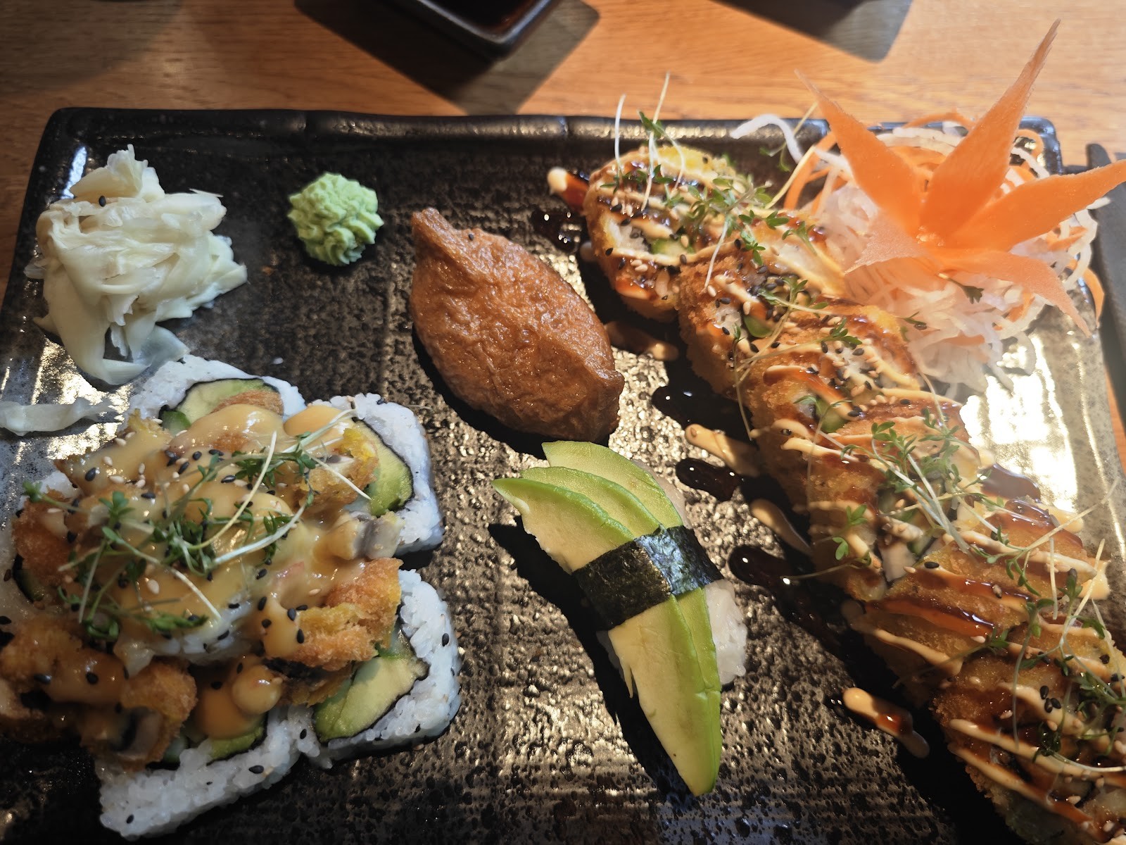 Ginya Veganes Restaurant: food & drinks