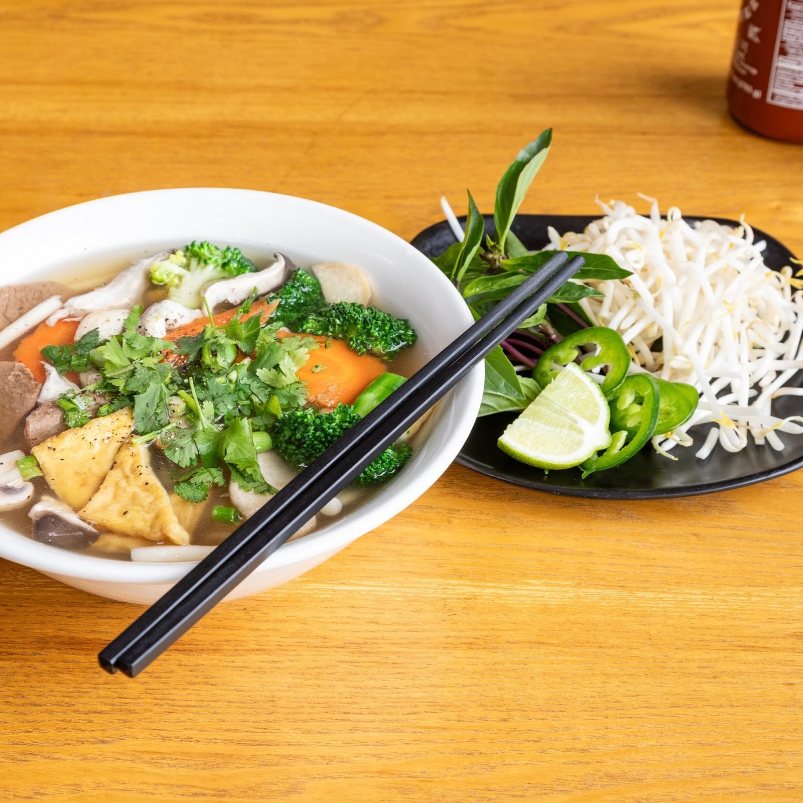 Chu Minh Tofu and Vegan Deli: food & drinks