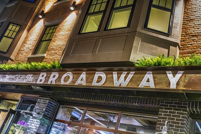 The Broadway: photo