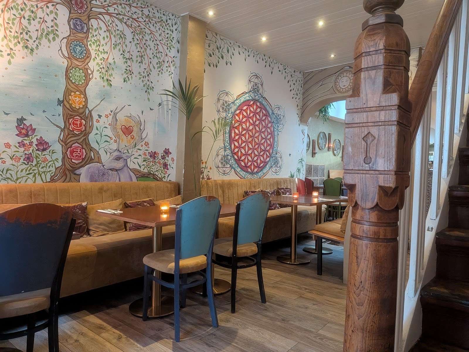 Golden Temple Vegetarisch Restaurant: the place