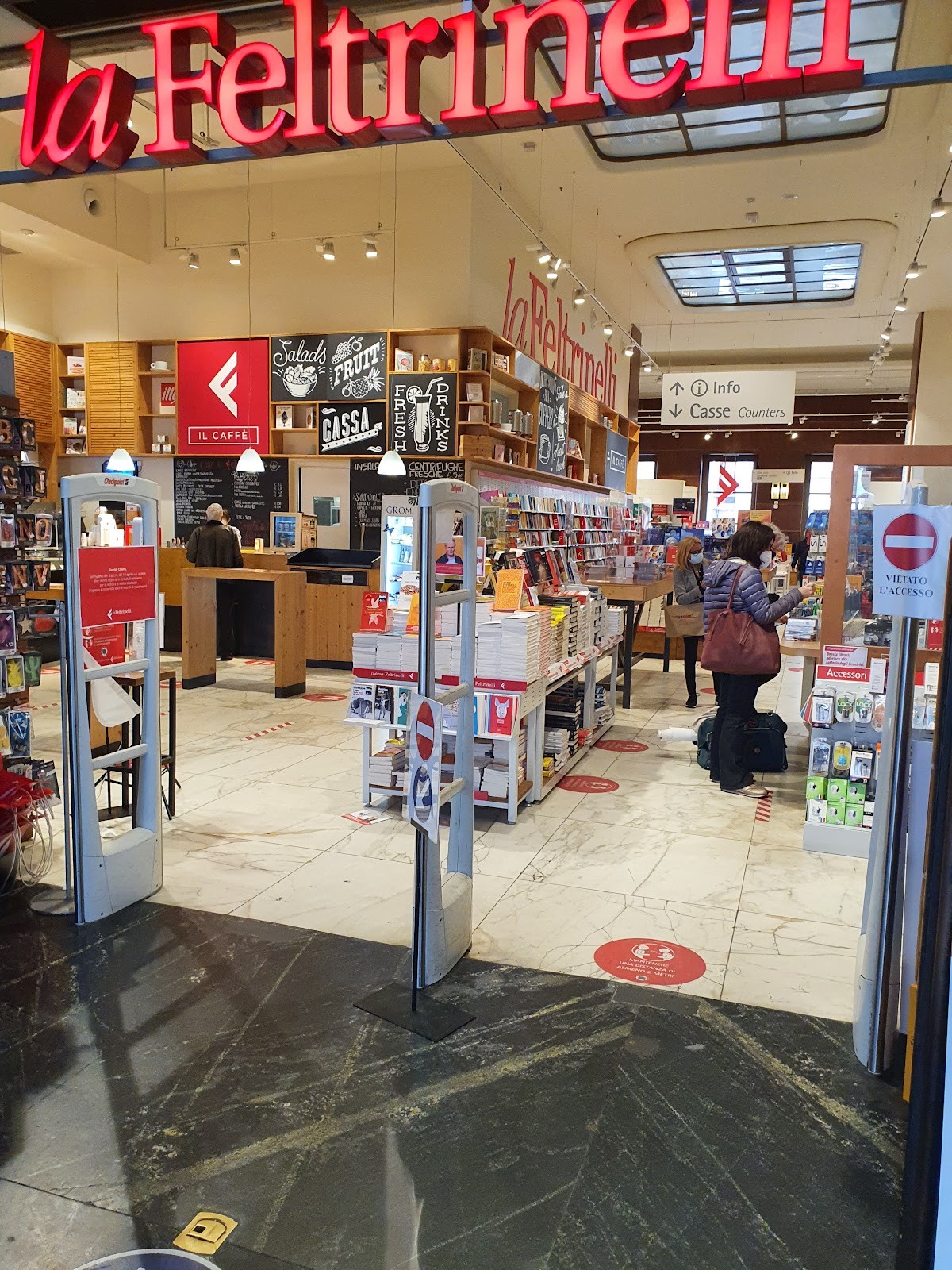 Bar laFeltrinelli: the place