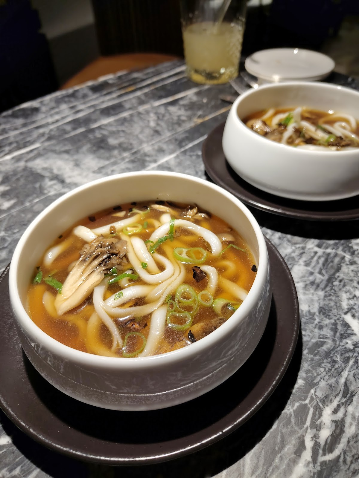 Vaust Bar & Restaurant: food & drinks