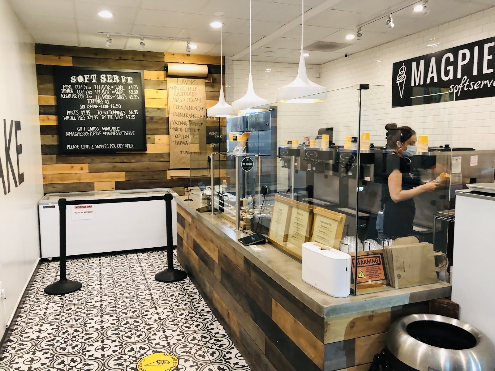 Magpies Softserve: the place