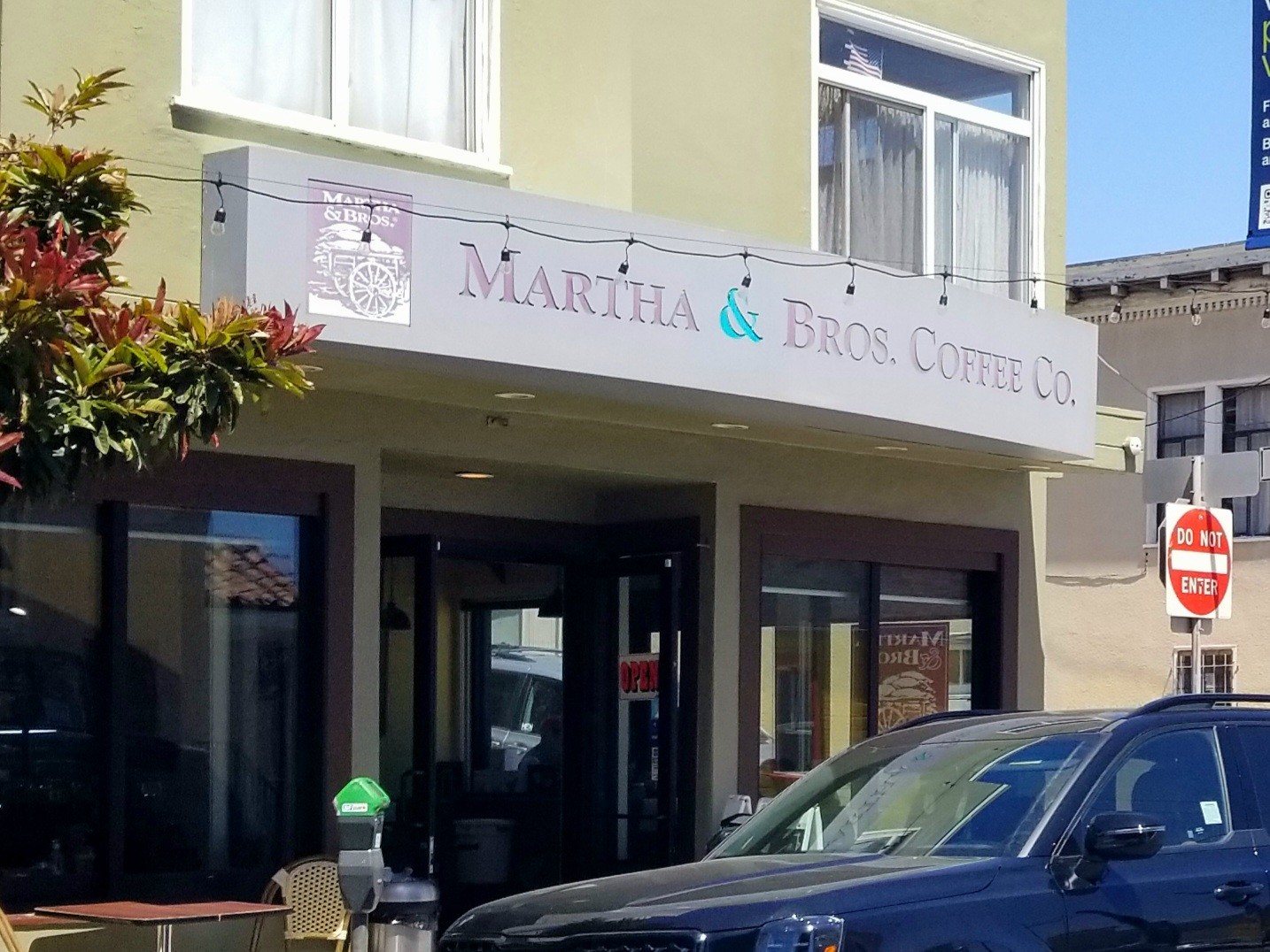 Martha & Bros. Coffee Co.: the place