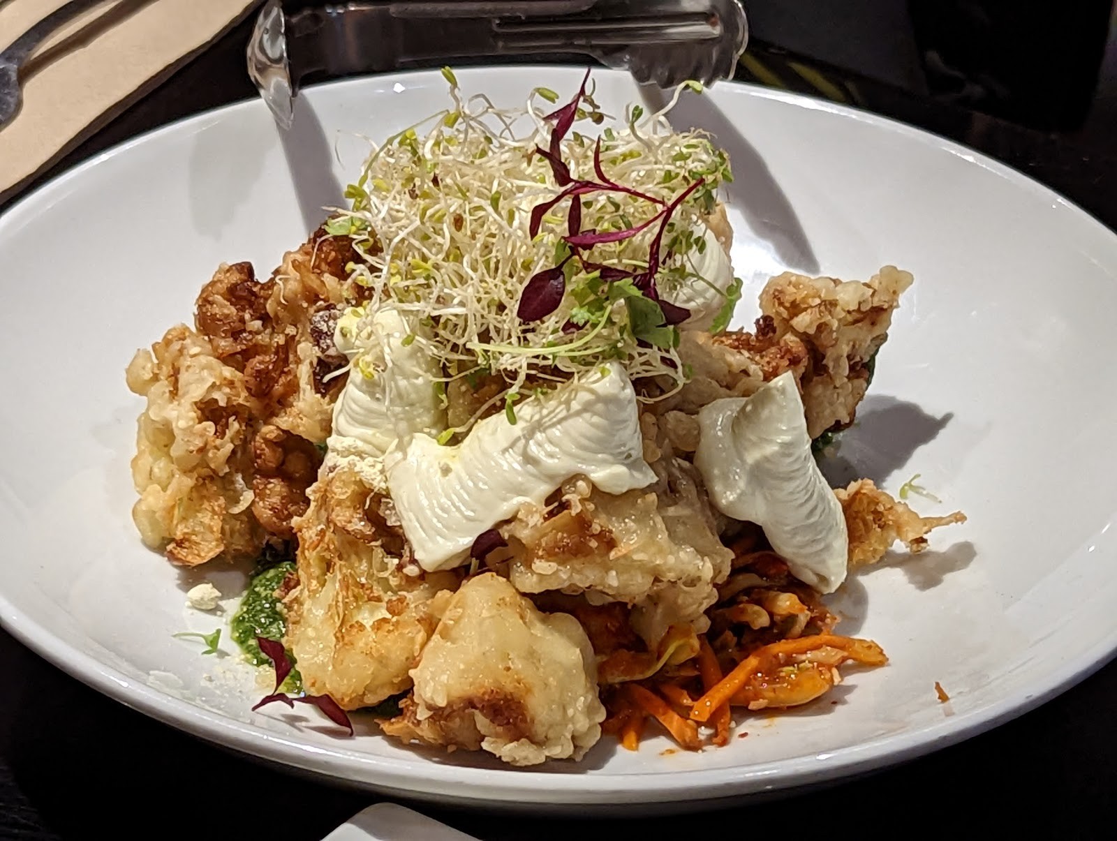 Yulli's: food & drinks