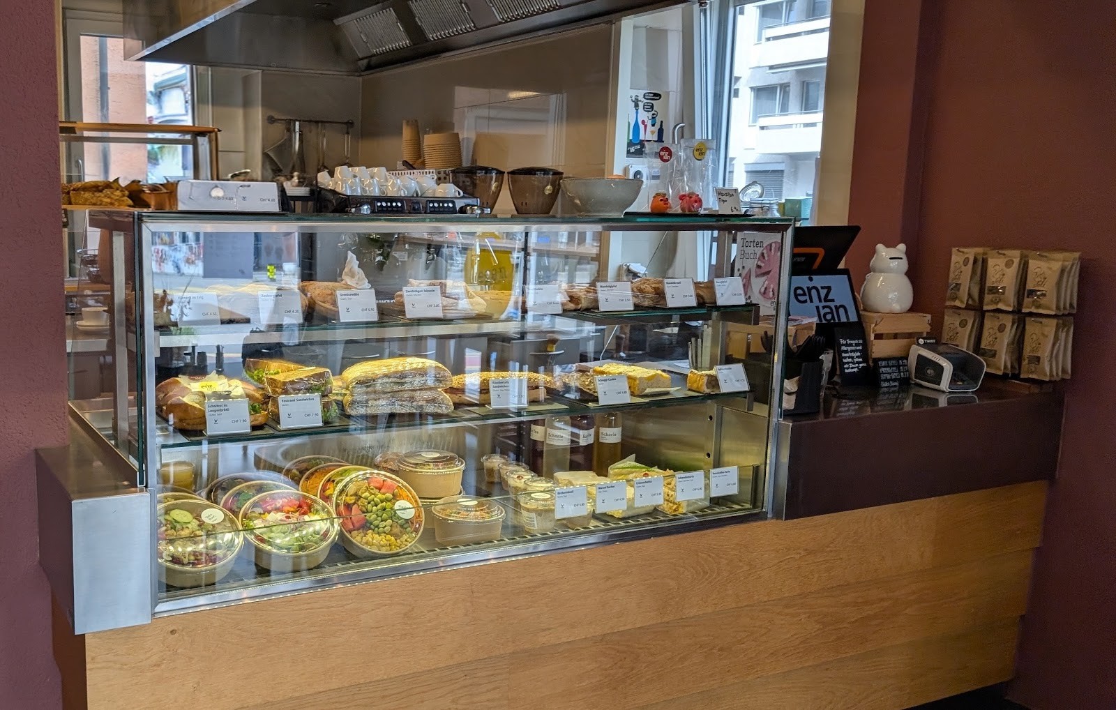 Enzian Vegane Bäckerei: the place