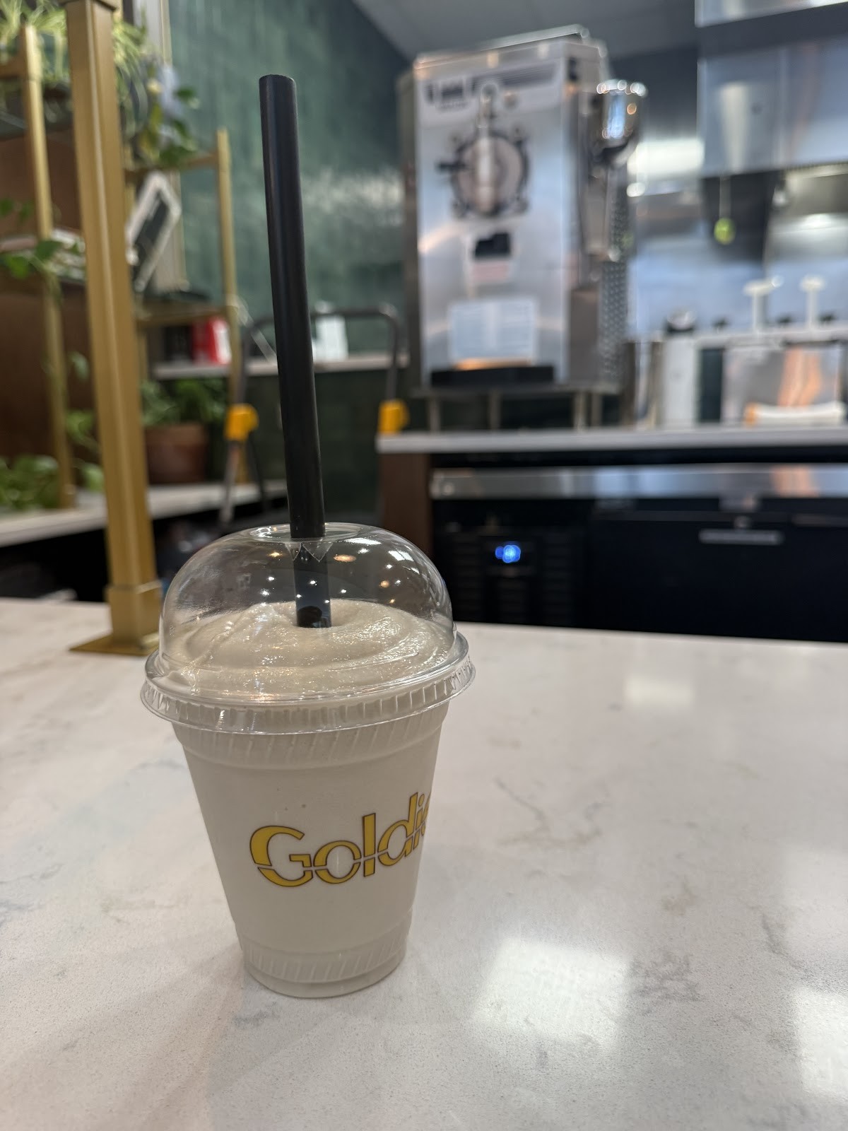 Goldie: food & drinks