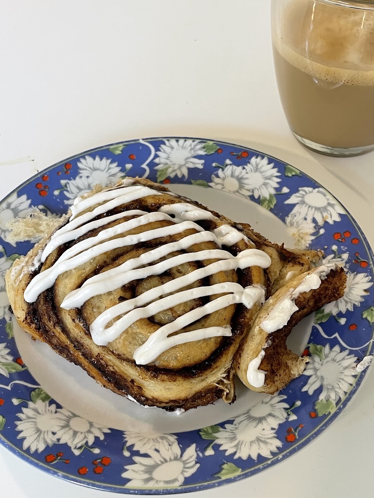 C+ Bakery: food & drinks