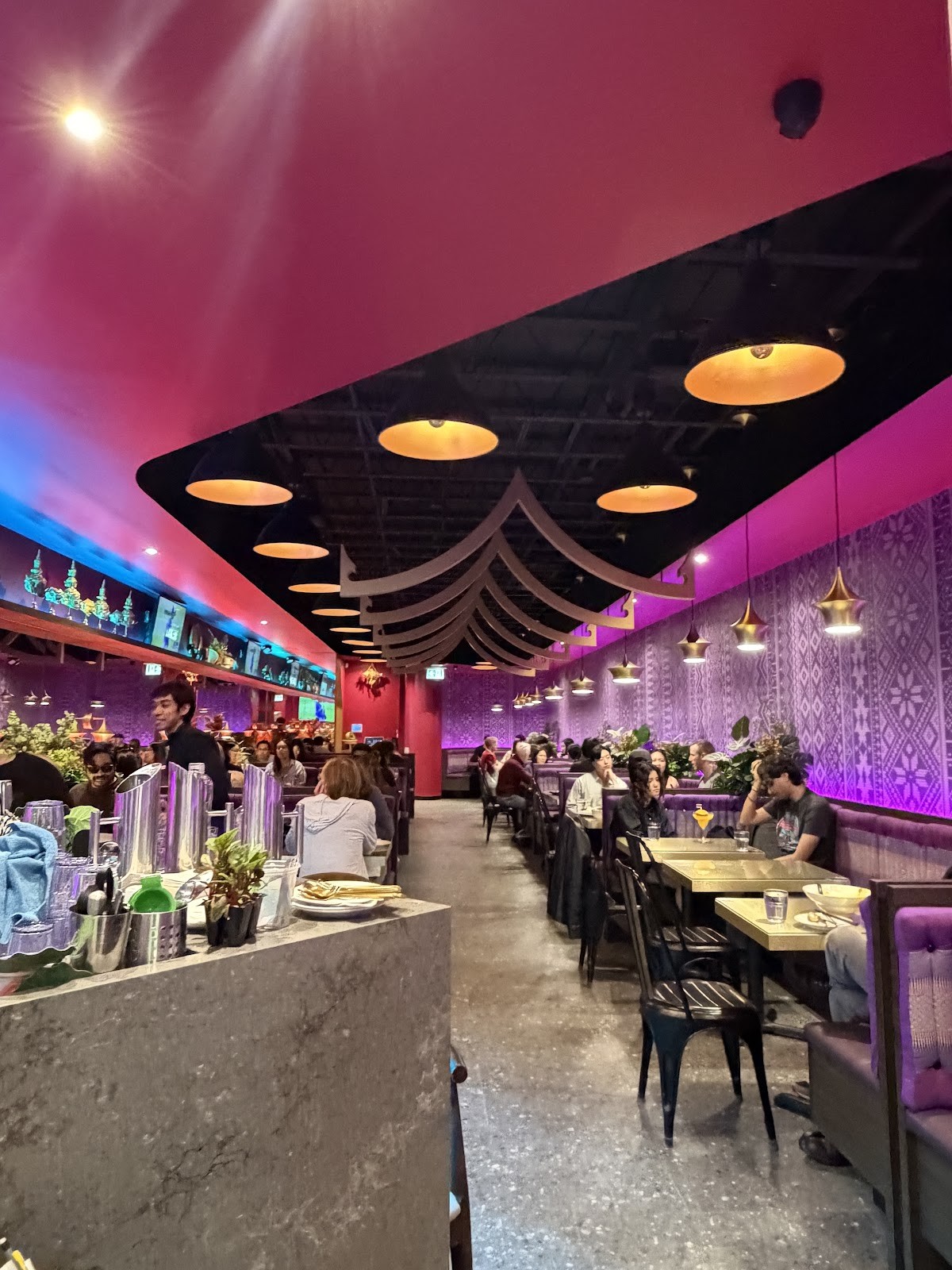 Isaan Der - Thai Kitchen & Bar: the place